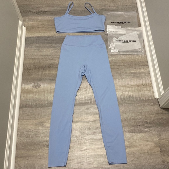 SET ACTIVE Pants - Legging and sports bra